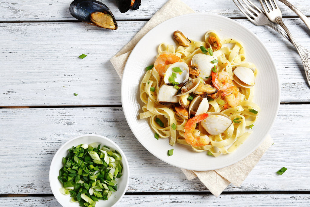 Al Dente Classic Italian Calamarata – Pasta with Calamari & Tomato Sauce