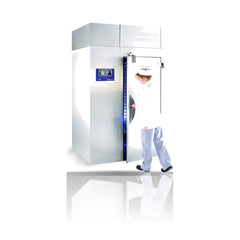 Williams Blast Chiller - 90Kg Roll In Blast Chiller Combi Trolley Compatible on a crisp white background with mirrored reflection